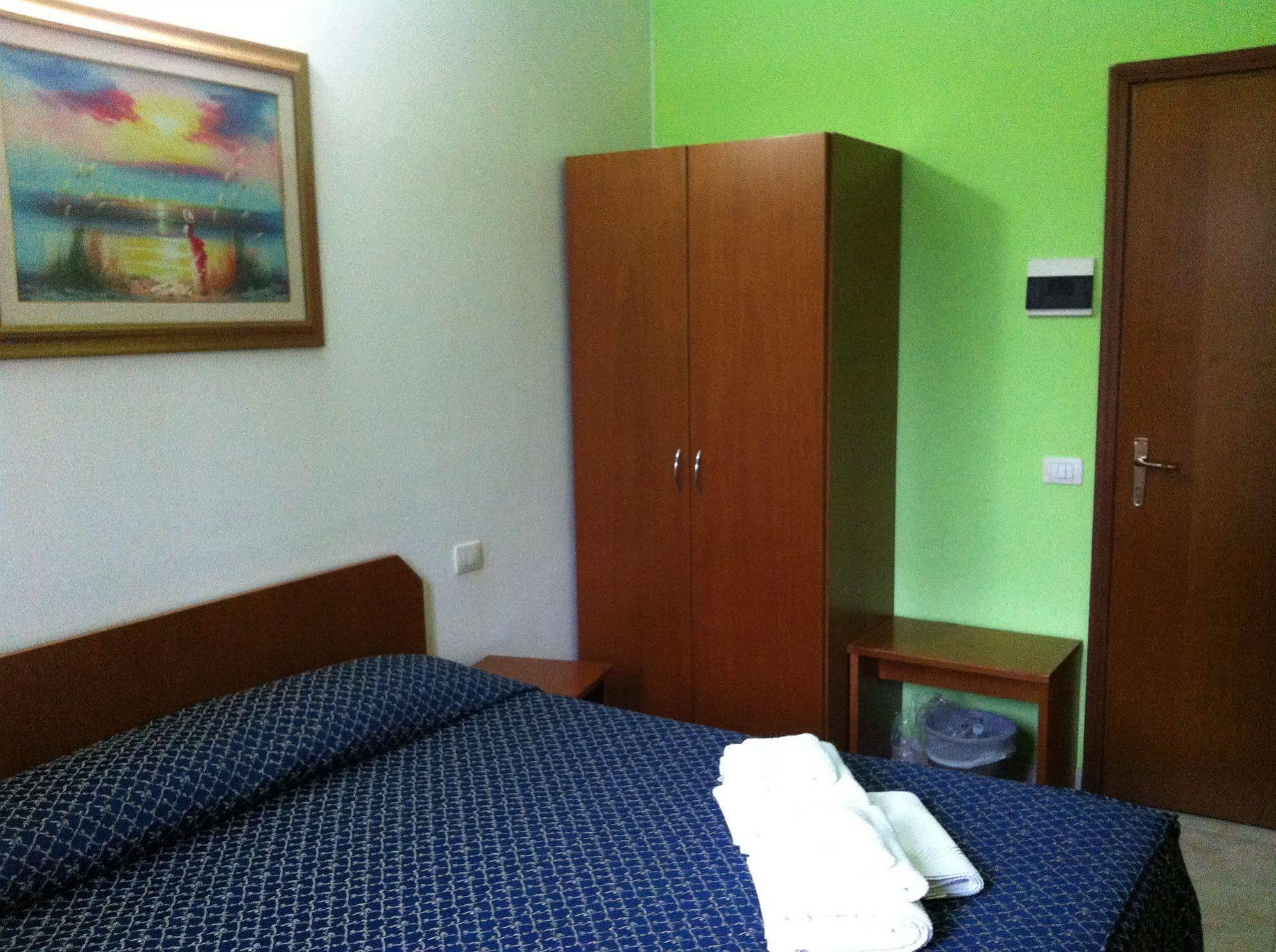 Hotel Aurelia Milaan Buitenkant foto